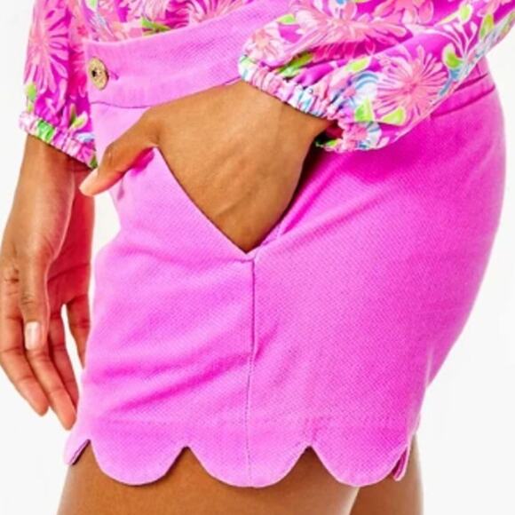 Lilly Pulitzer Buttercup Scallop Hem Stretch Shorts Pink Women's size 14 - Picture 3 of 8